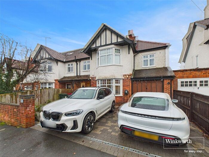 5 Bedroom Semi Detached House To Rent In Buxton Avenue, Caversham, Reading, Berkshire, RG4