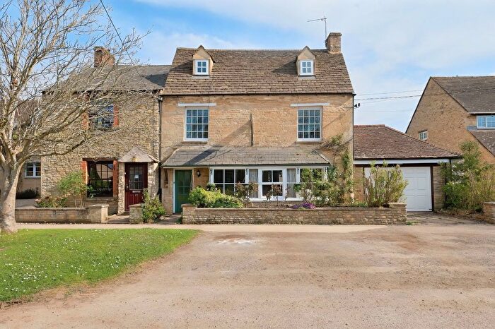 5 Bedroom Cottage For Sale In Floré House, High Street, Standlake, OX29