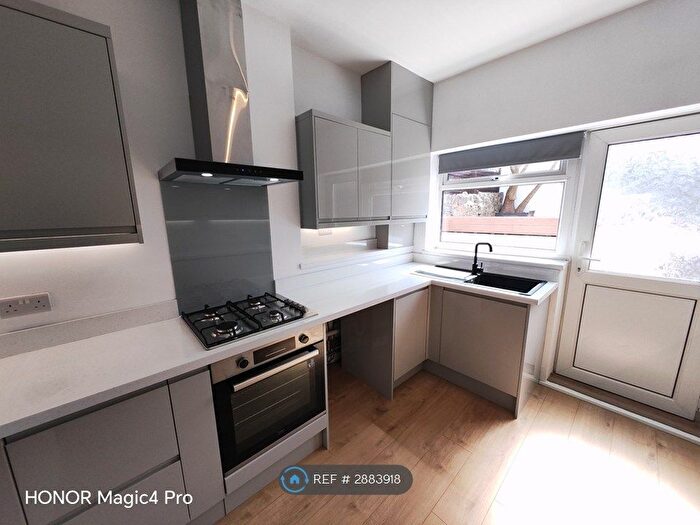 3 Bedroom Terraced House To Rent In St Edmunds Road, Torquay, TQ1