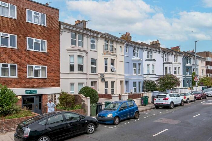 6 Bedroom Terraced House To Rent In Queens Park Road, Brighton, BN2