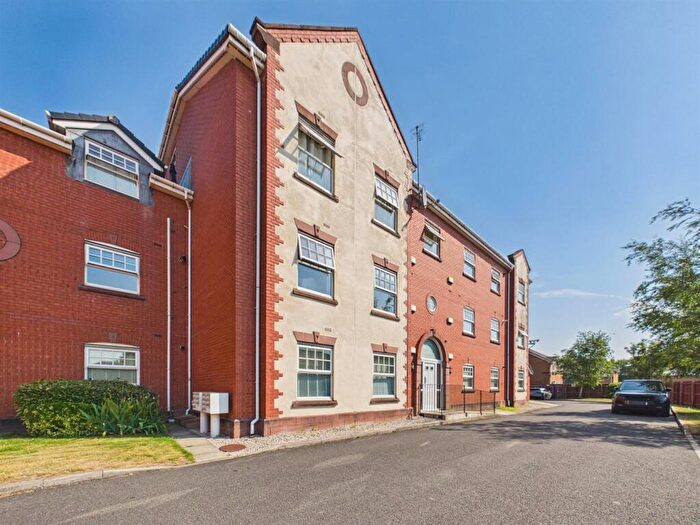 2 Bedroom Apartment For Sale In Leasowe Road, Wirral, CH46