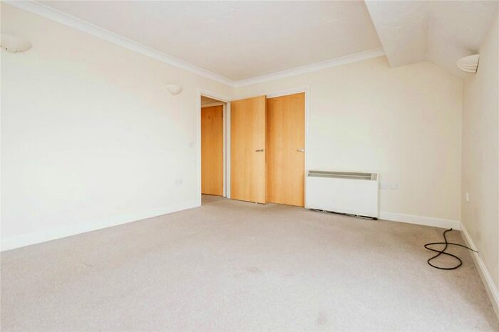 2 Bedroom Flat To Rent In Pinkers Mead, Emersons Green, Bristol, BS16