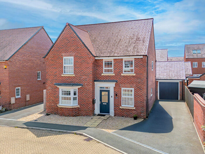 4 Bedroom Detached House For Sale In Hardwick Avenue, Barton Seagrave, Northamptonshire, NN15