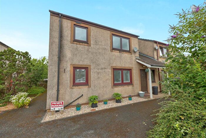 2 Bedroom Flat For Sale In Mayburgh Close, Eamont Bridge, CA10