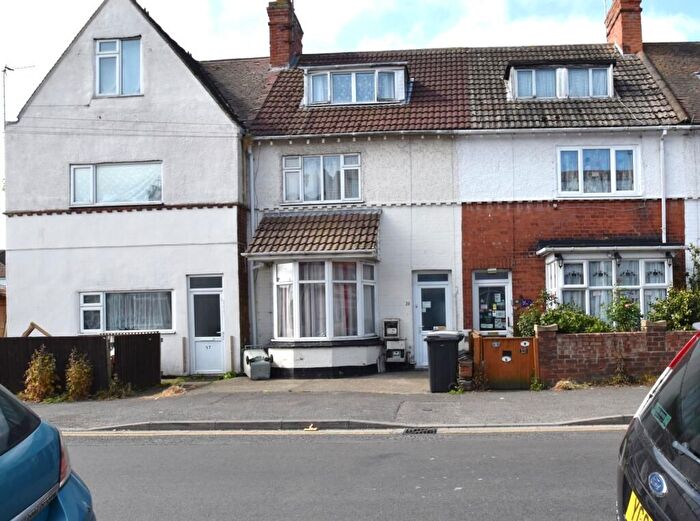 6 Bedroom Town House For Sale In Grosvenor Road, Skegness, PE25