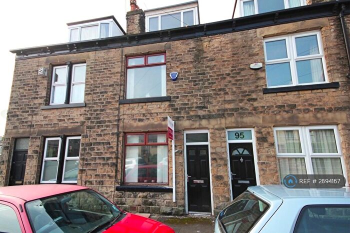 3 Bedroom Terraced House To Rent In Tapton Hill Road, Sheffield, S10
