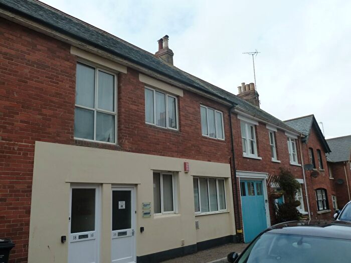 2 Bedroom Maisonette To Rent In Upper Church Street, Exmouth, EX8