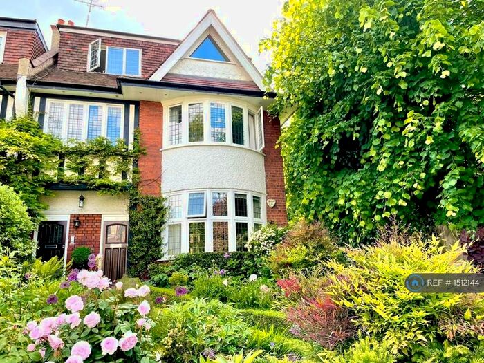3 Bedroom Maisonette To Rent In Cholmeley Park, London, N6