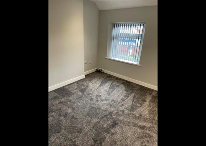 1 Bedroom Flat To Rent In Pelham Street, Mansfield, NG18