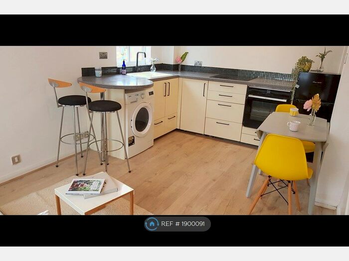 1 Bedroom Terraced House To Rent In William Booth Road, London, SE20