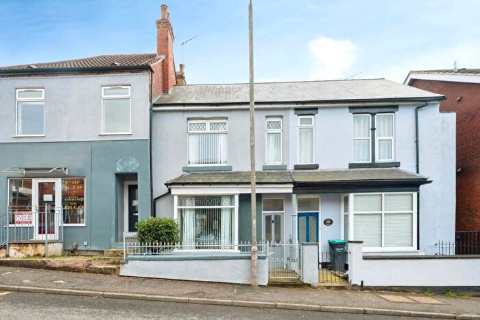 3 Bedroom Terraced House For Sale In Skerry Hill, Mansfield, Nottinghamshire, NG18