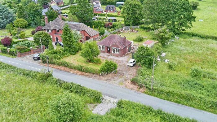 2 Bedroom Detached House For Sale In Post Office Lane, Crewe, CW2