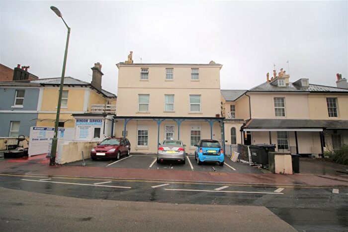 1 Bedroom Flat To Rent In Abbey Road, Torquay, TQ2