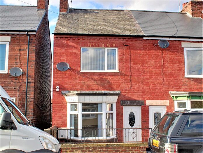 3 Bedroom End Of Terrace House To Rent In Morven Street, Creswell, Worksop, S80