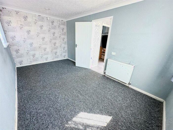 3 Bedroom Chalet For Sale In St. Christophers Way, Jaywick, Village, CO15