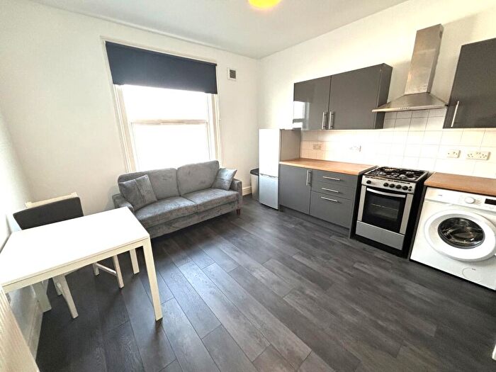 1 Bedroom Flat To Rent In Elm Grove, Southsea, Portsmouth, PO5