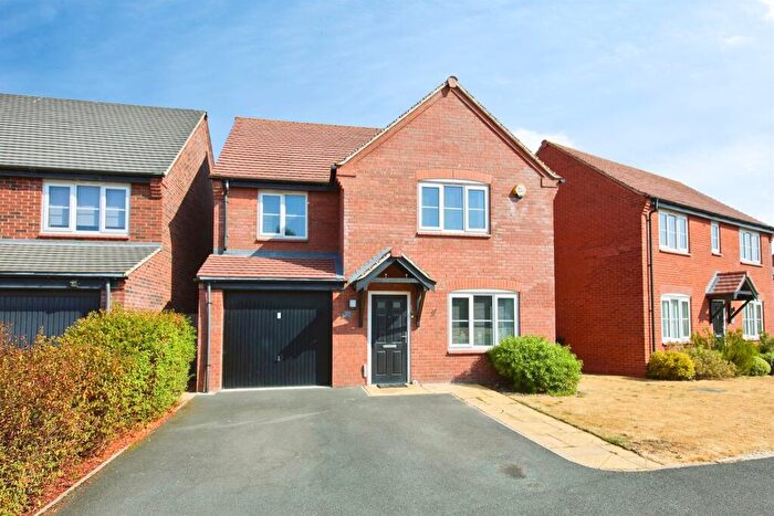 4 Bedroom Detached House For Sale In Embleton Way, Chellaston, Derby, DE73