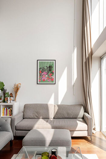 1 Bedroom Apartment For Sale In Royle Building, Wenlock Road, London, N1