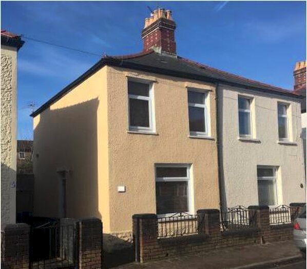 2 Bedroom House To Rent In Lewis Street, Cardiff, CF11