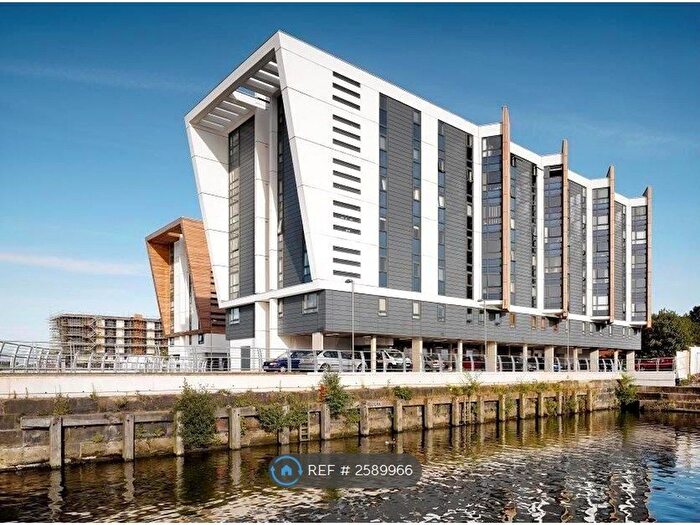 1 Bedroom Flat To Rent In The Decks, Runcorn, WA7