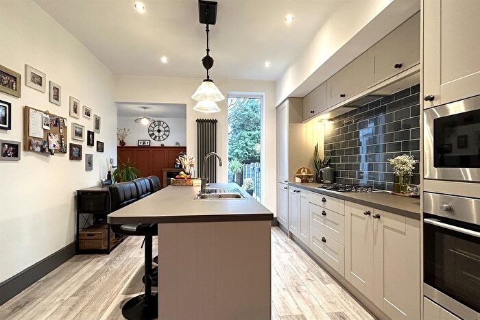 3 Bedroom Terraced House For Sale In Ladybridge Road, Cheadle Hulme, Stockport, SK8