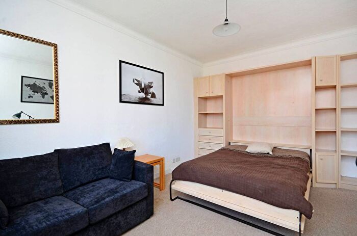 Studio To Rent In Judd Street, Bloomsbury, London, WC1H