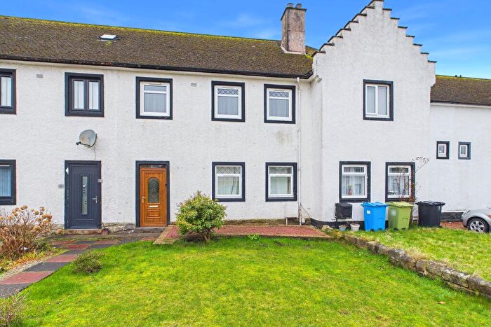 3 Bedroom Semi Detached House To Rent In Castle Road, Newton Mearns, G77