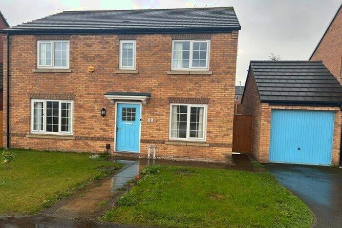4 Bedroom Detached House To Rent In Ashover Croft, Rotherham, S60