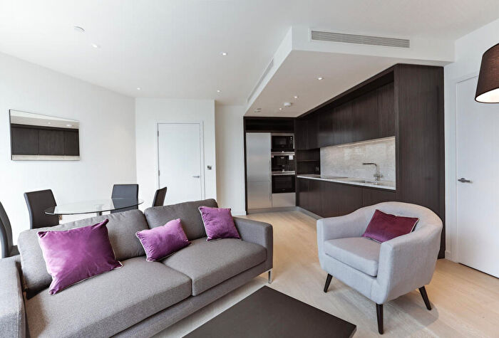 2 Bedroom Apartment To Rent In Charrington Tower, Blackwall, E14
