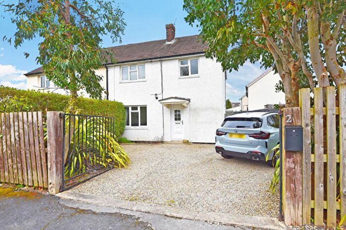 3 Bedroom House For Sale In Kirkham Grove, Harrogate, HG1