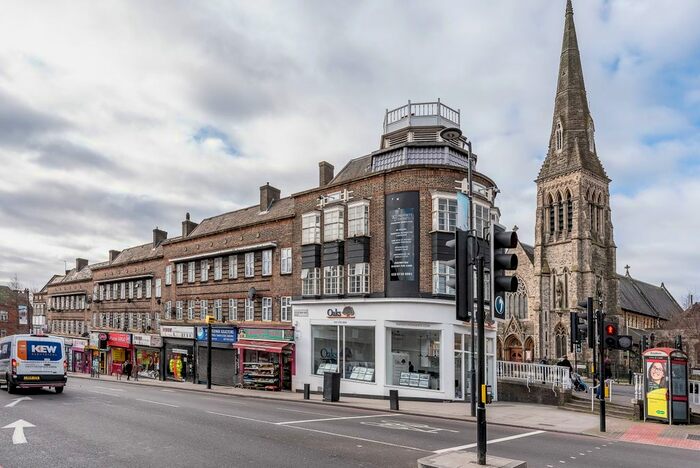 1 Bedroom Flat To Rent In Streatham Green, Streatham High Road, London, SW16