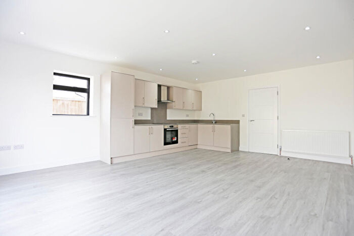 2 Bedroom Semi-Detached House To Rent In Edmund Road, Rainham, Havering, RM13
