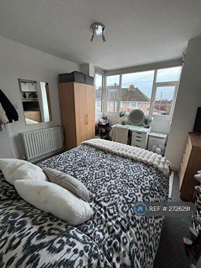 5 Bedroom Terraced House To Rent In Mortimer Road, Bristol, BS34