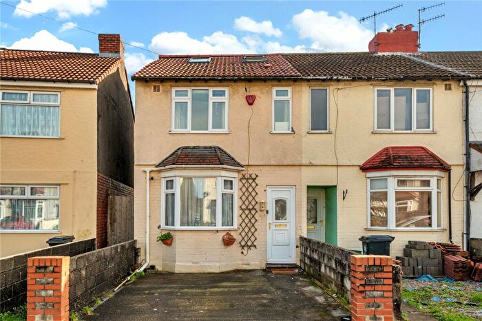 4 Bedroom End Of Terrace House To Rent In Bedminster, Somermead, BS3