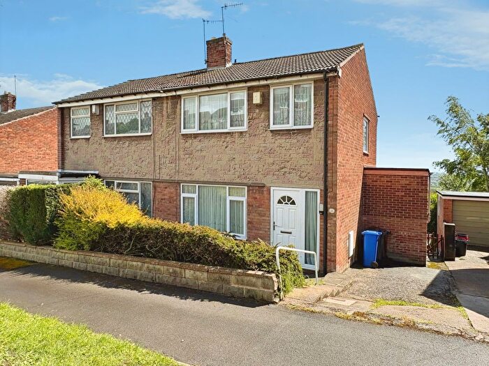 3 Bedroom Semi-Detached House For Sale In Sandstone Drive, Sheffield, S9