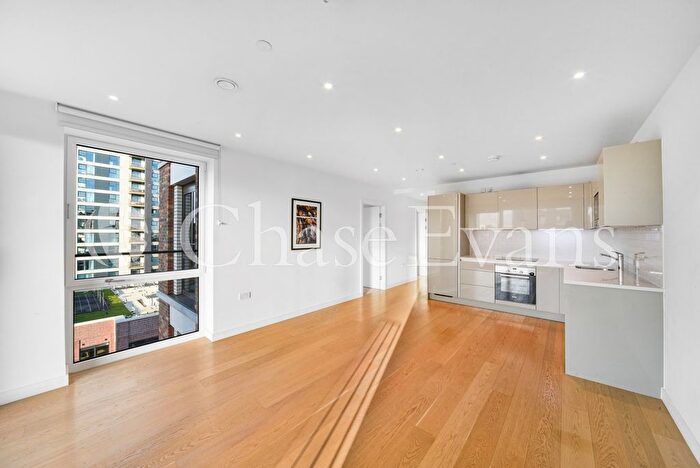 2 Bedroom Flat To Rent In Sayer St, Elephant Park, Elephant And Castle, London, SE17