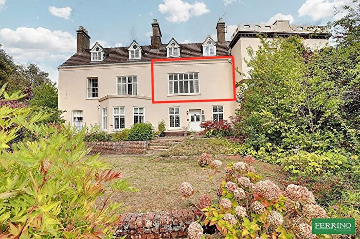 1 Bedroom Studio For Sale In ( Bed Apartment), Unlawater Lane, Newnham, Gloucestershire., GL14