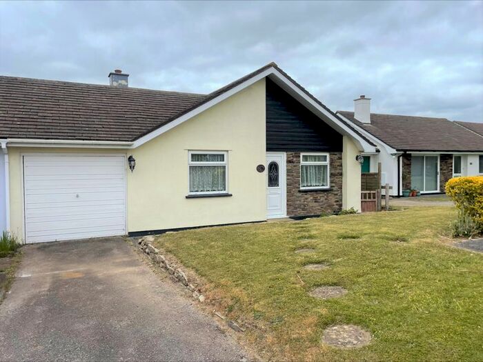 2 Bedroom Detached Bungalow For Sale In Trevilson Close, St. Newlyn East, Newquay, TR8