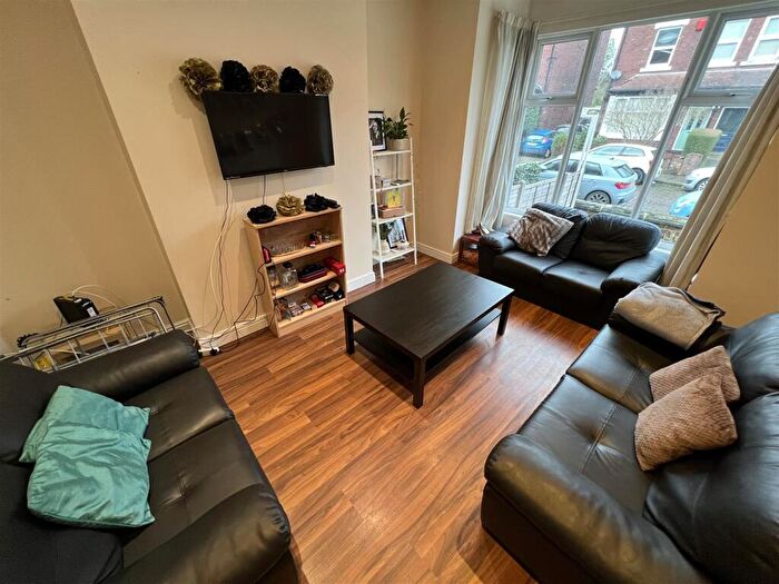 3 Bedroom Terraced House To Rent In Stanmore Road, Burley, Leeds, LS4