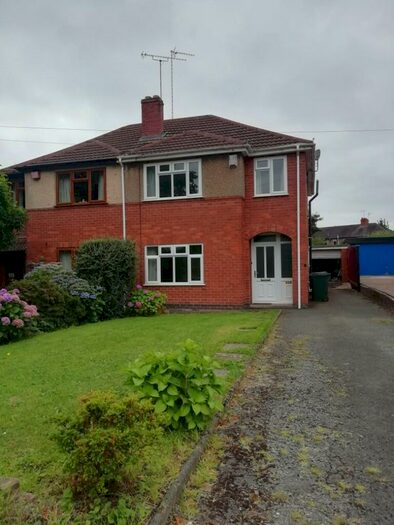 4 Bedroom Semi-Detached House To Rent In Canley Road, Canley Gardens, Coventry, West Midlands, CV5