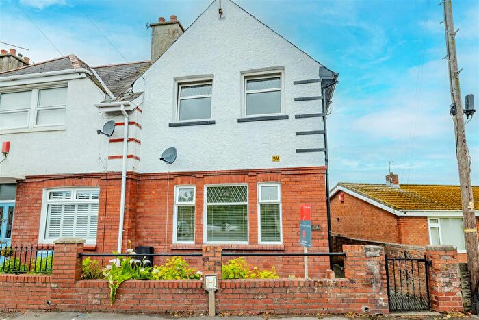 3 Bedroom End Of Terrace House For Sale In Coldbrook Road East, Barry, CF63