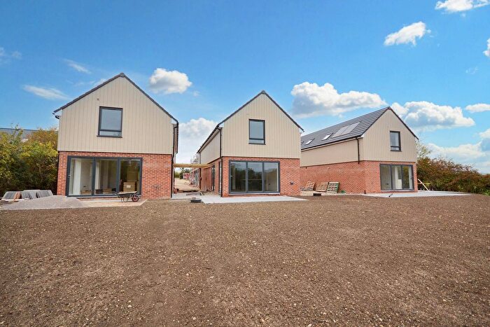 4 Bedroom Detached House For Sale In Aston Cross, Tewkesbury, Gloucestershire, GL20