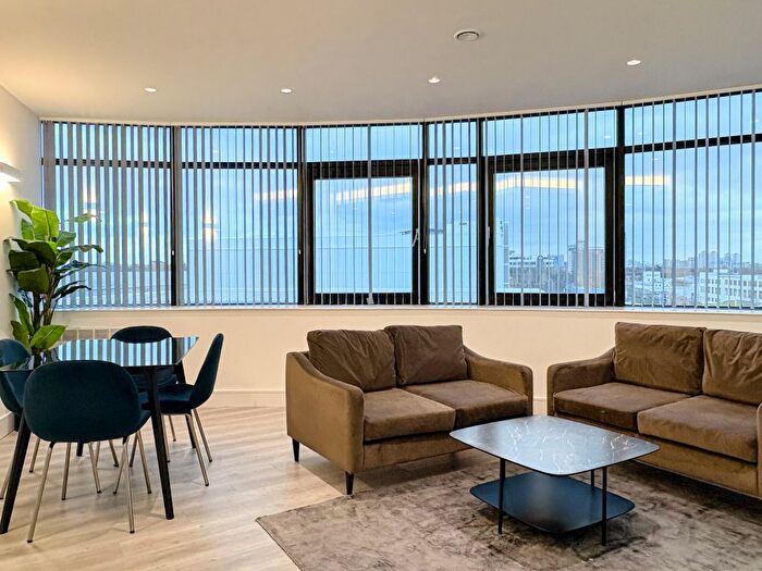 2 Bedroom Flat To Rent In New Horizons Court, Brentford, TW8