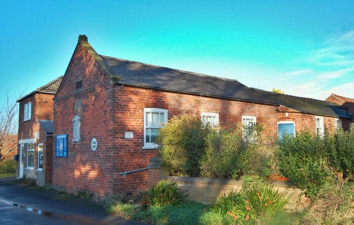 Detached House For Sale In High Bridge Road, Alvingham, Louth LN11