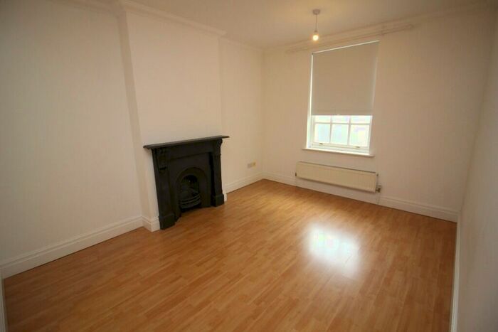 1 Bedroom Flat To Rent In New Tower Buildings, Wapping High Street, London, E1W