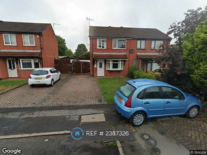 3 Bedroom Semi-Detached House To Rent In Oakdene Avenue, Lincoln, LN4
