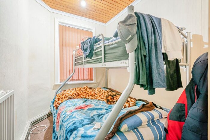 3 Bedroom Terraced House For Sale In Camden Street, Nelson, Lancashire, BB9