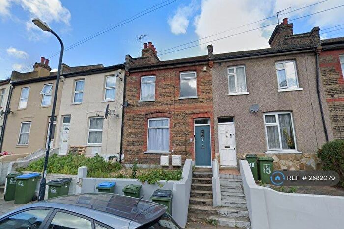 1 Bedroom Flat To Rent In Parkdale Road, London, SE18