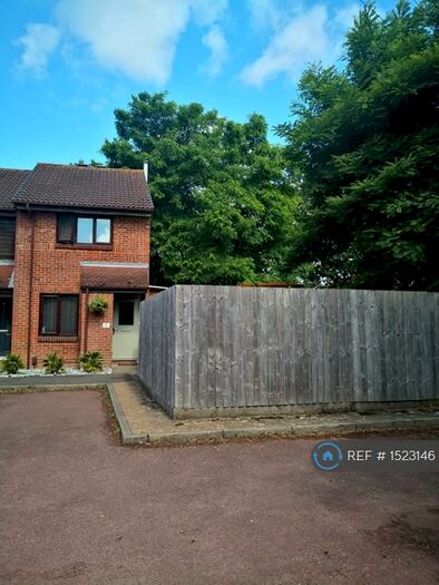 2 Bedroom End Of Terrace House To Rent In Nickleby Gardens, Totton, Southampton, SO40