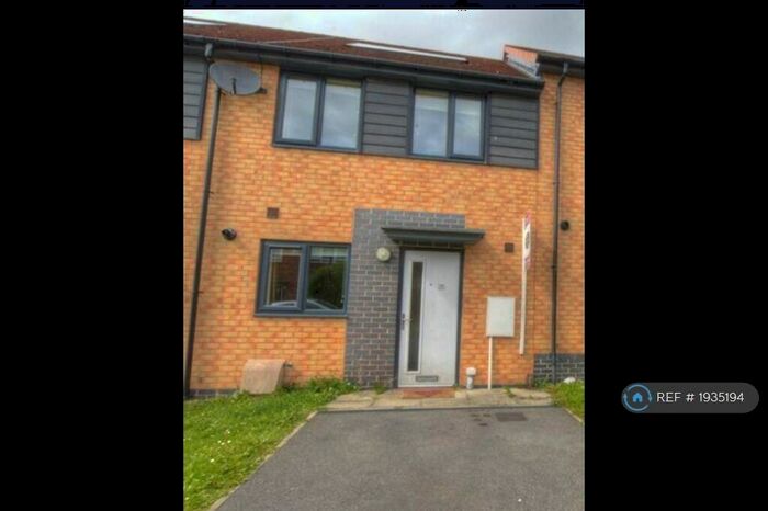 2 Bedroom Terraced House To Rent In Moulton Place, Newcastle Upon Tyne, NE5